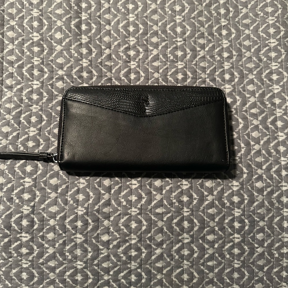 Brand new Vera Wang wallet